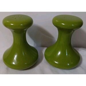 Retro Salt Pepper Shaker Mid Century Modern Avacado Green 70's Holiday Designs